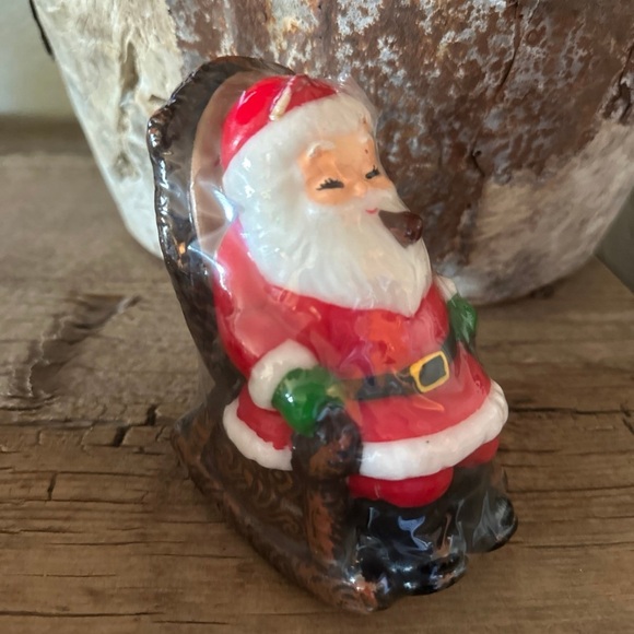 Vintage Santa in Rocking Chair Candle - Picture 1 of 9